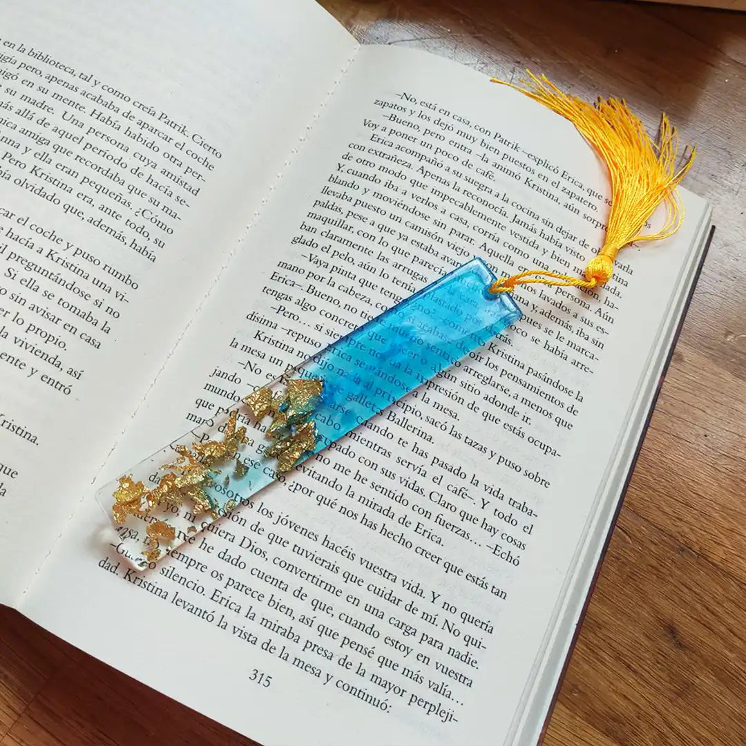 Marcapáginas azul, hecho a mano con resina - Lilt World Shop