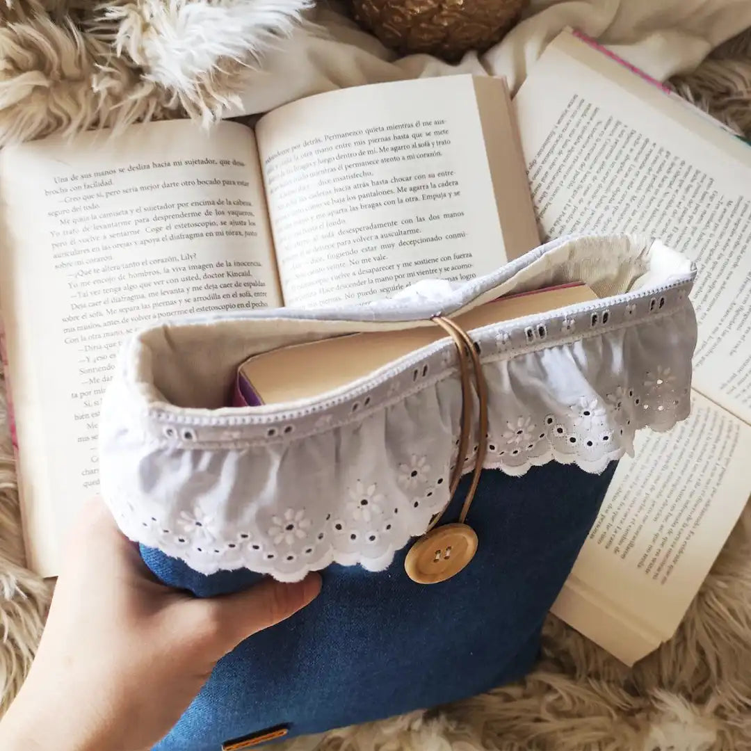 funda azul para libros