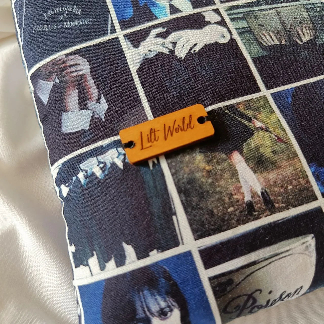 funda para ebook de la serie Miércoles de Netflix