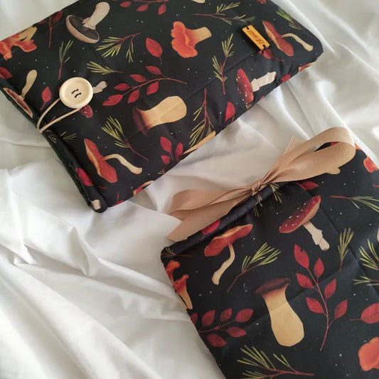 funda otoñal para libro y kindle mushroom