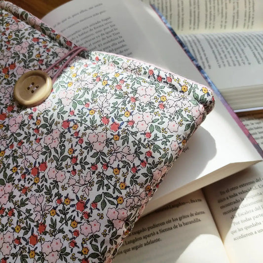 Funda con flores para libros, hecha en tela de alta calidad, marca lilt world shop