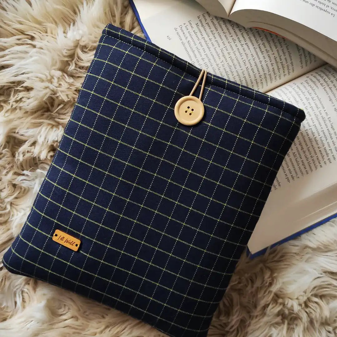Funda para libro y Kindle con diseño divertido y acolchado de calidad