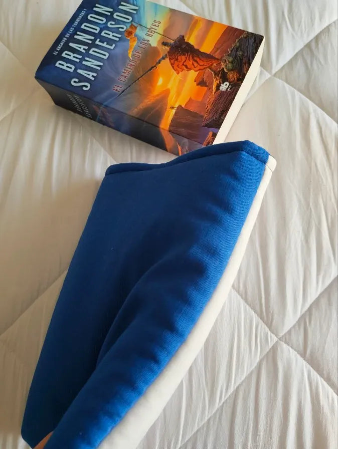 protector de libro físico y lector electrónico de fantasía