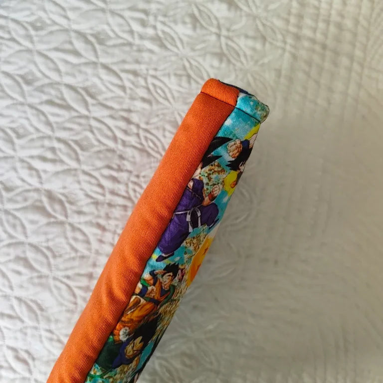 funda para libro y kindle acolchada estilo anime otaku