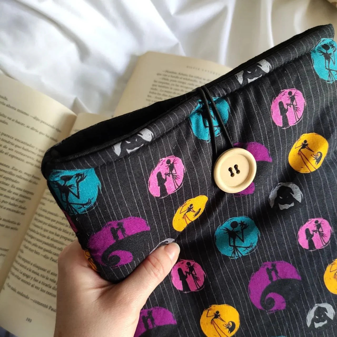 funda para libro de tela estampada